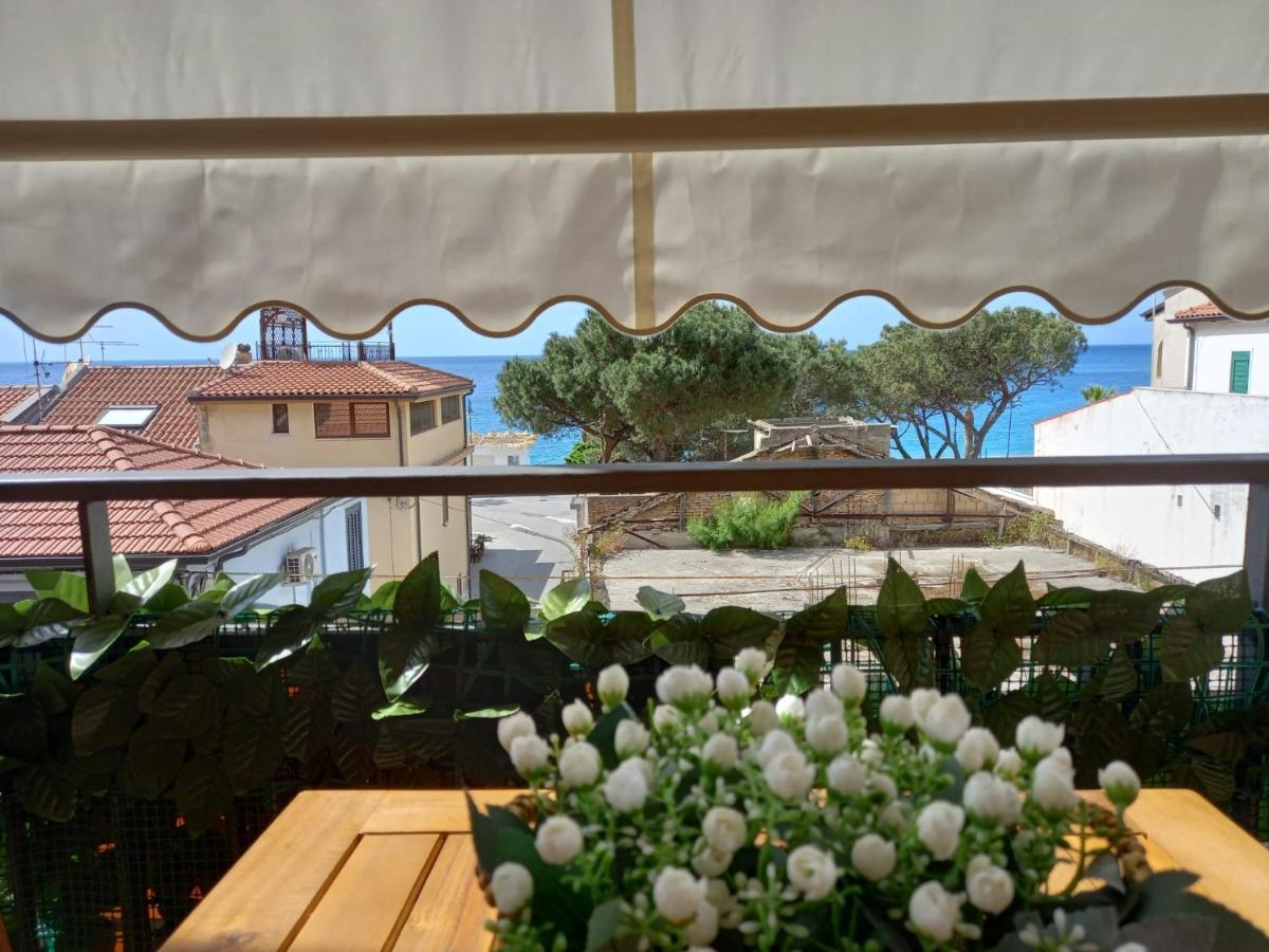 Il Veliero Apartman Scilla Kültér fotó